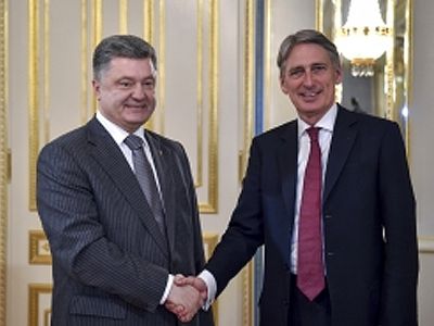 Порошенко и Филип Хэммонд. Фото: president.gov.ua Порошенко и Филип Хэммонд. Фото: president.gov.ua