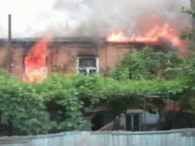 Горящее грузинское село Тамарашени, август 2008. Источник - youtu.be/Uq160FomyeU Горящее грузинское село Тамарашени, август 2008. Источник - youtu.be/Uq160FomyeU