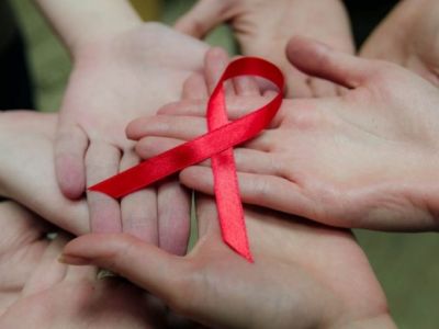 Эмблема Дня борьбы со СПИДом и ВИЧ. Фото: spid.ru